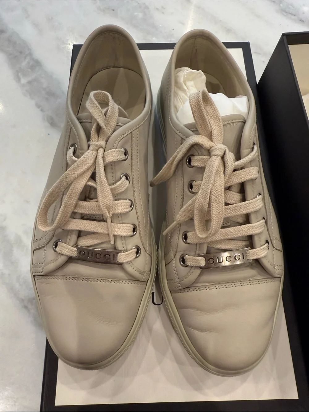 Gucci Cream Leather Low-Top Sneakers
